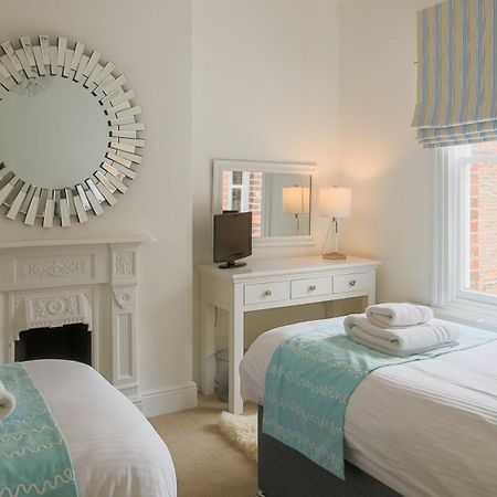 Northcliffe, Southwold Seafront Sleeps 14 Villa Exterior foto